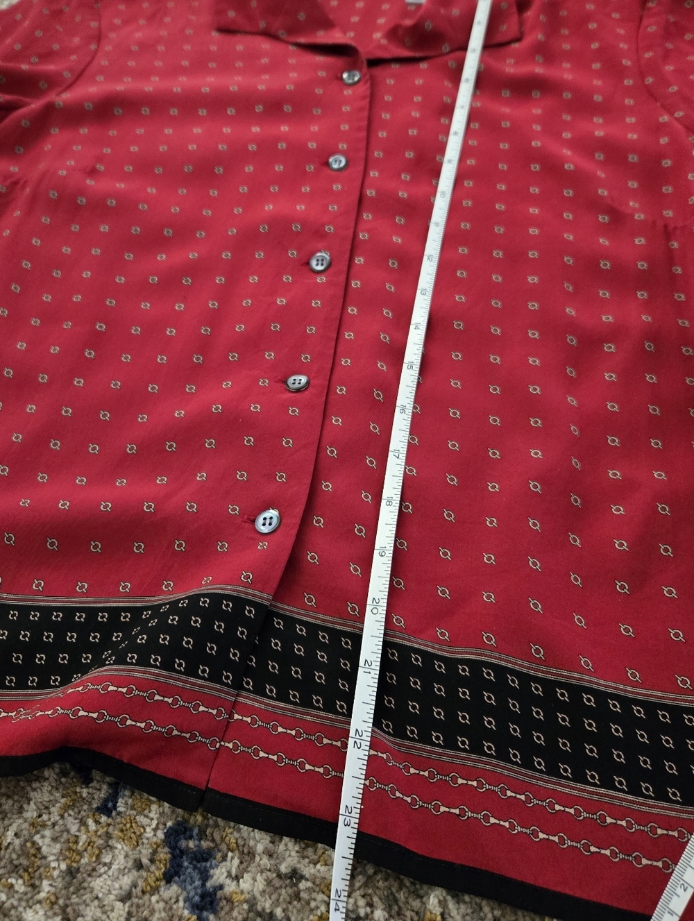 Vtg Silk Liz Claiborne Short Sleeve Button Down Red Black - Picture 7 of 7